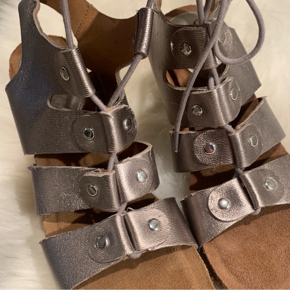 Sofft Carita Gladiator Wedge Silver Lace up Sandal Size 9.5 - Picture 4 of 13